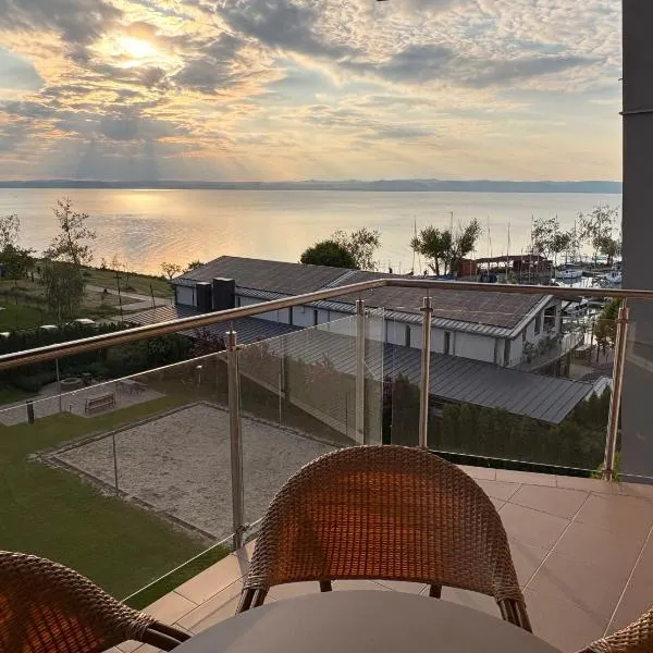 AF Panorama Lux, hotel in Siófok