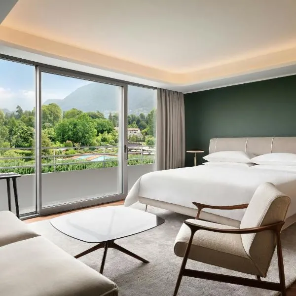 Sheraton Lake Como Hotel, hotel a Como