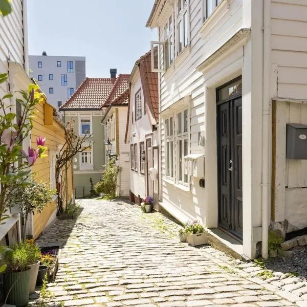 Welcome to our home in the centre of Bergen!, hotel in Bergen
