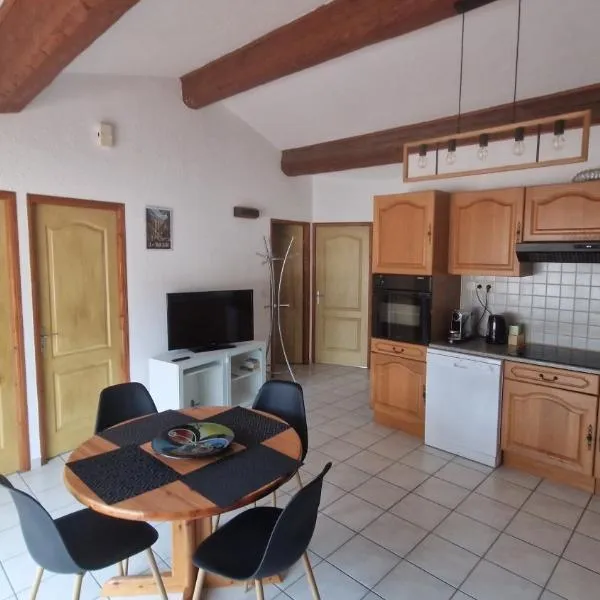 Gîtes Tautavel, hotel in Tautavel
