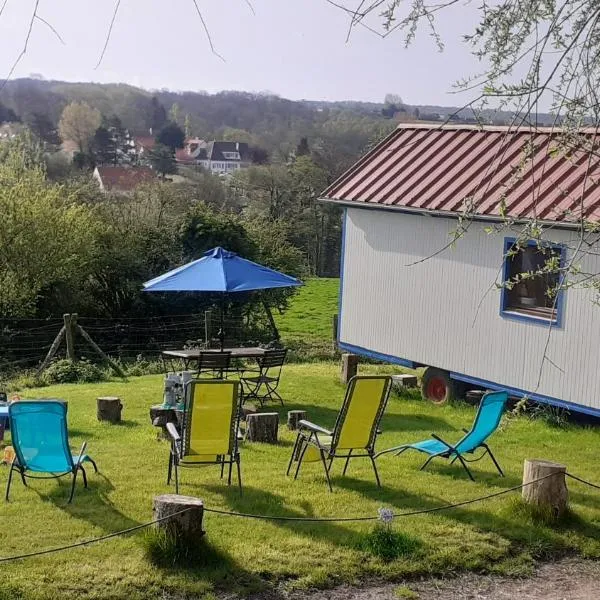 Tiny House du Pigeonnier, khách sạn ở Baincthun