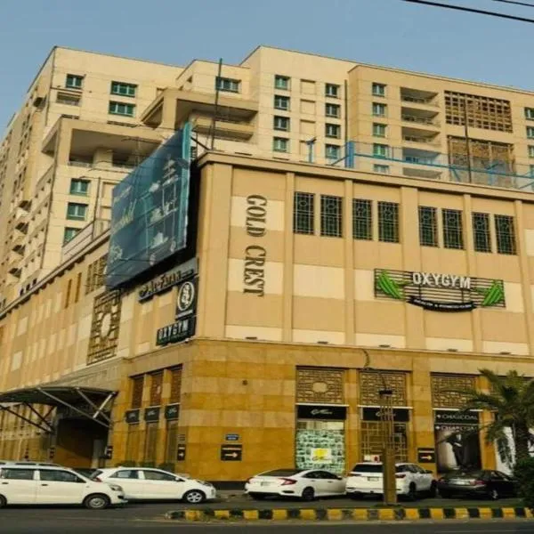 Gold Crest - LMY Hotel Serviced Apartments DHA Phase 4 Lahore, hotel in Lahore