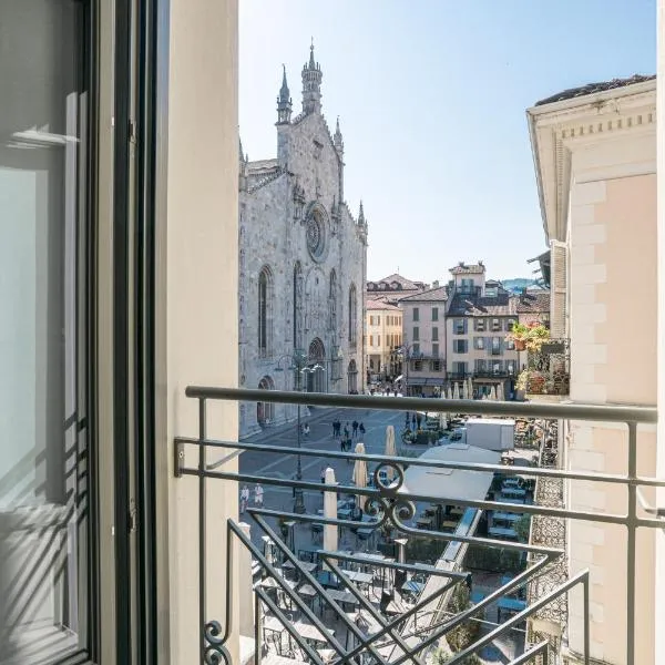 Palazzo La Cortesella - Modern Design & Central Location, hótel í Como