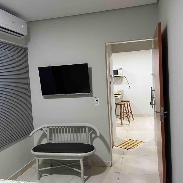 Apartment 303- Boa acodomodação com Economia - Guara II - Foto 5