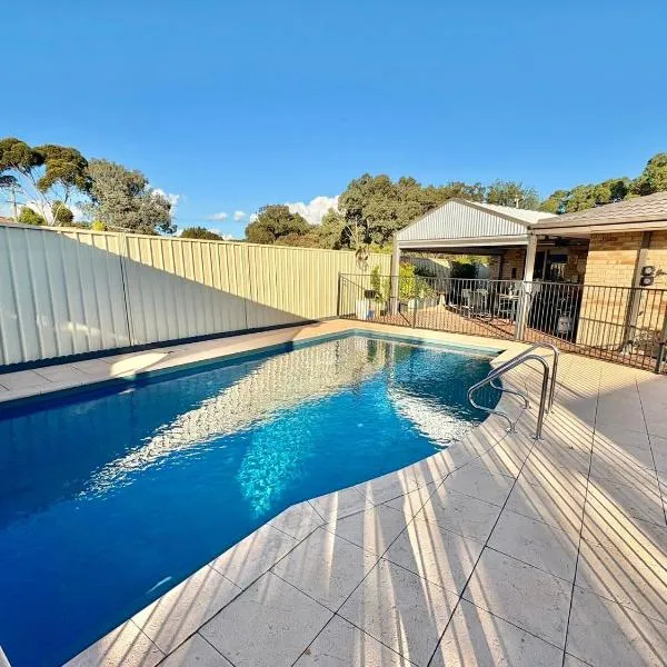 South Bunbury Retreat, hotel in Bunbury