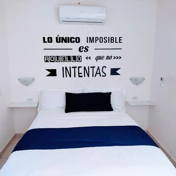 Apartamento 24 cerca de galerias mall, consulado, CAS , 2 CAMAS , cocineta, hotel in Hermosillo