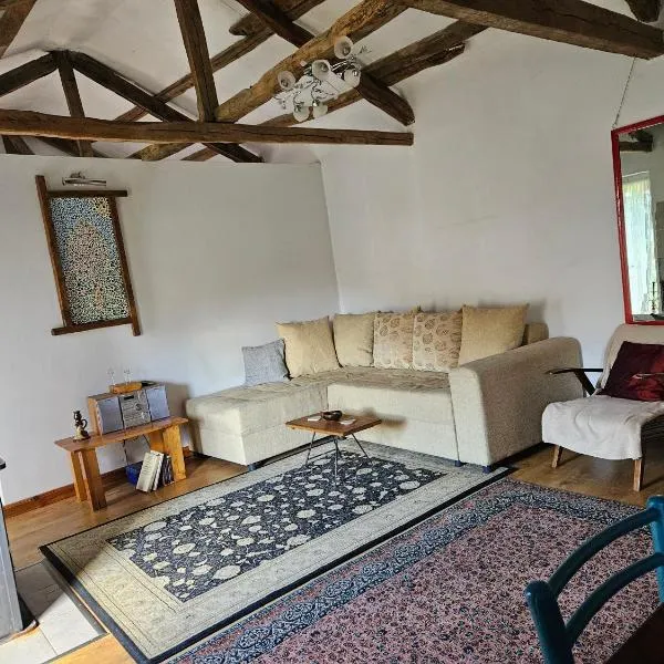 Balkan Barn, hotel em Tŭzha