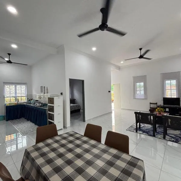 D'Laman Homestay, hotel in Slim River