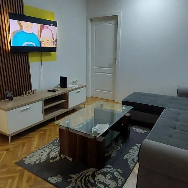 Stan na dan - Apartmani Q, hotel in Doboj
