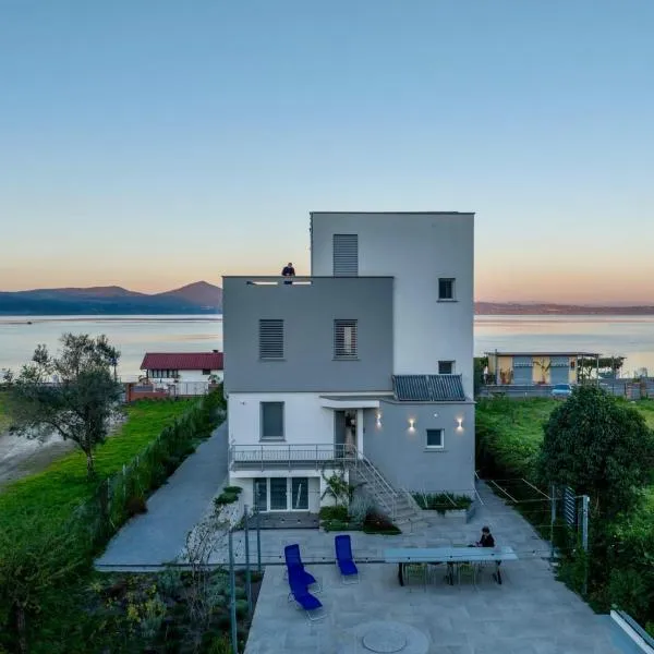 DomusBiri, hotel v destinaci Bracciano