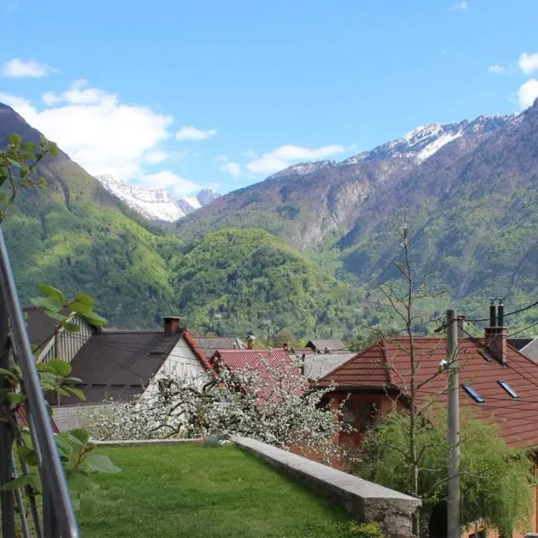 Apartment Pri nama, hotel in Bovec