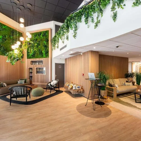 Mercure Grenoble Centre Porte des Alpes – hotel w Grenoble