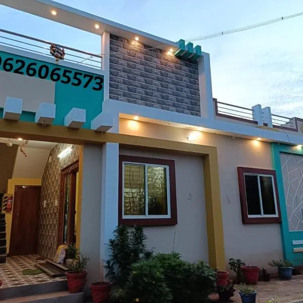 SiLENT SPRING RESIDENCY, hotel i Yelagiri