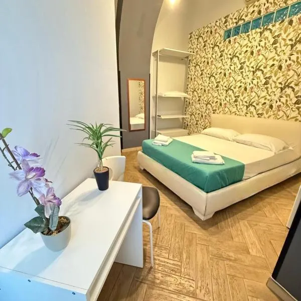 Palazzo Cardinale le Scalette, hotel v destinaci Terracina