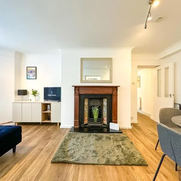 Folkestone Oasis - Central 2 Bedroom Apartment - Pets Welcome!, ξενοδοχείο σε Folkestone