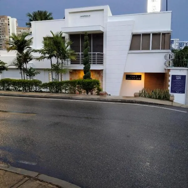 Hotel PREMIUM HOUSE, hotel v destinaci Floridablanca