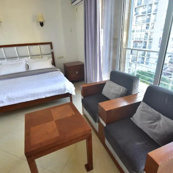 Hotel Home, отель в Батуми