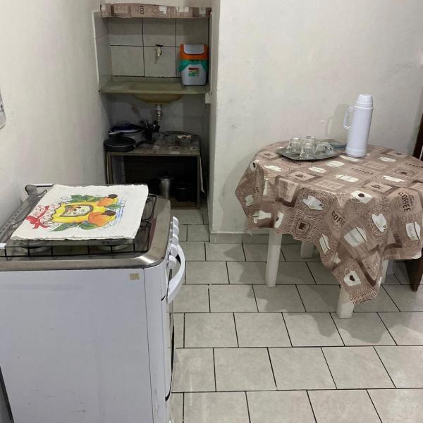 kitnet bem localizado