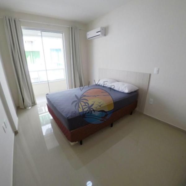 Apartamento na Zona Central da Praia com 02 Dormitórios - Foto 2