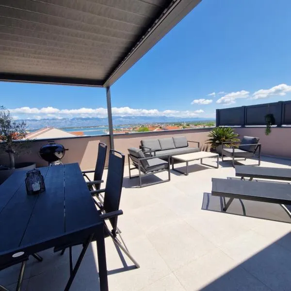 Deluxe Apartment Mila, hotel i Nin