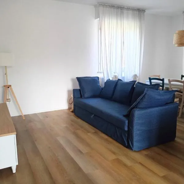 SE145 - Senigallia, nuovissimo trilocale con aria condizionata, хотел в Сенигалия