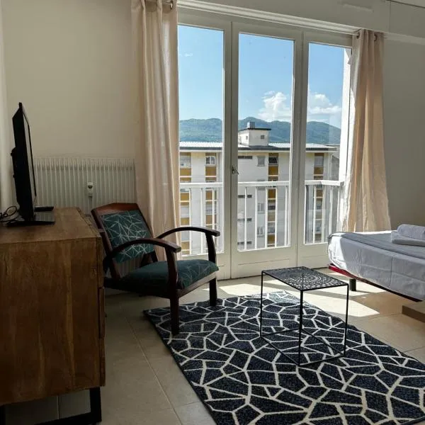 Super appartement plein centre, hotel in Aix-les-Bains