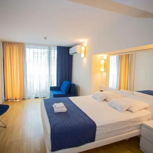 Orbi inside BatUmi, hotelli kohteessa Itʼkhvisi