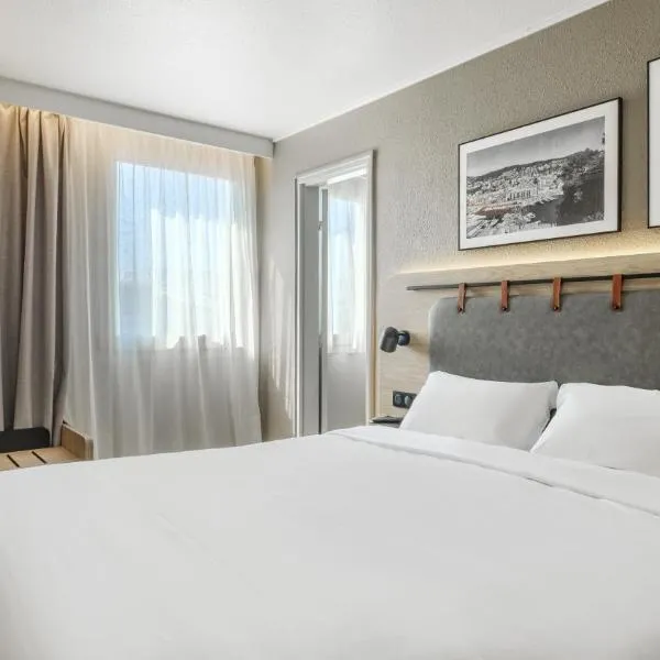 Campanile PRIME - Nice Airport, hotel en Niza