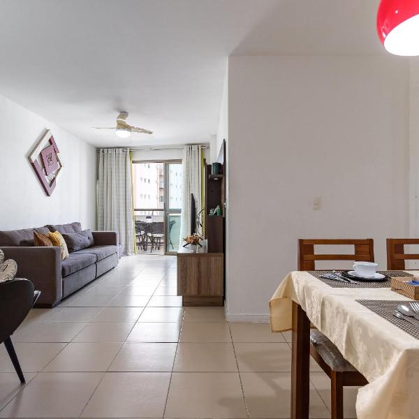 Suite, 2quartos, cozinha completa, varandão, 2 vagas de garagem - Foto 4