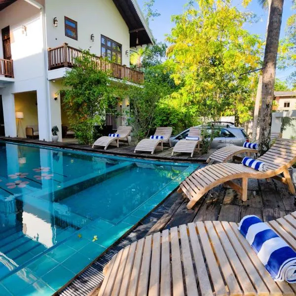 Aura By Epic Collection, hotel v Mirisse (jih)