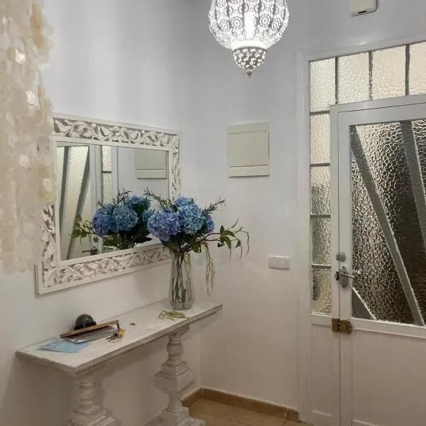 Céntrico apartamento junto al pimiento, hotel di Águilas