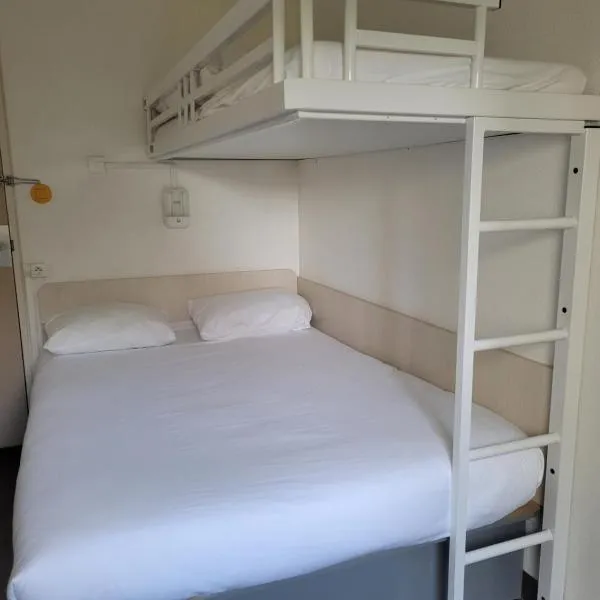TIP HOTEL CAMBRAI ex HOTEL F1 – hotel w mieście Cambrai