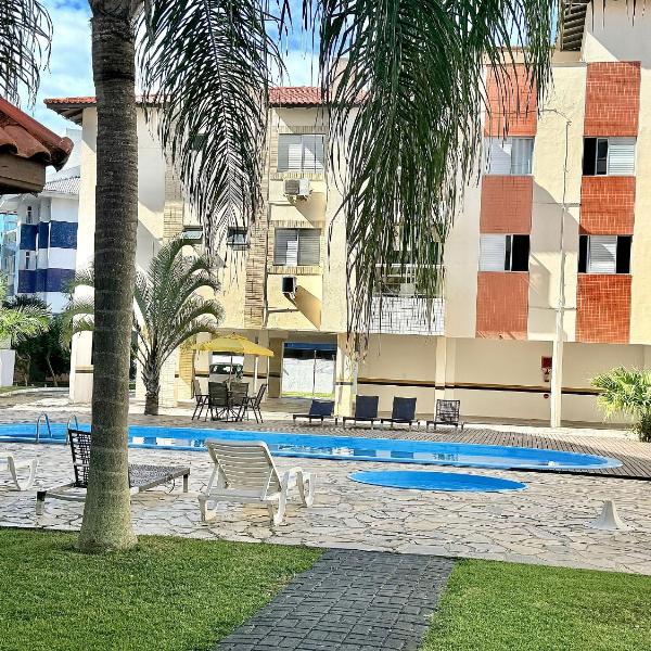 Caminhe 150 m até a praia, volte p/piscina e quiosque com churrasqueira
