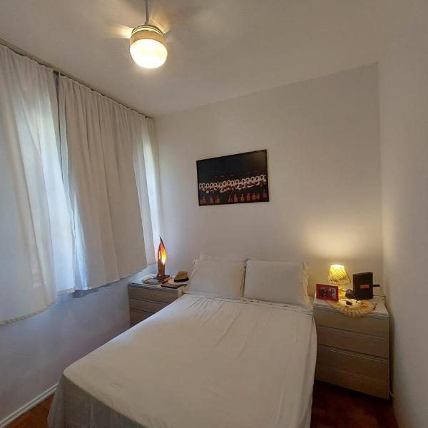 Apartamento de 2 quartos na praia de Copacabana