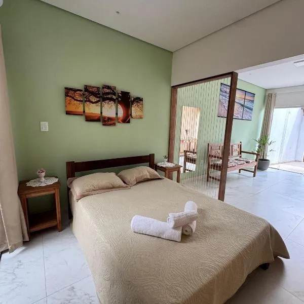 Studio Saíra Tangará - Jardim Carolina, hotel v destinaci Ubatuba