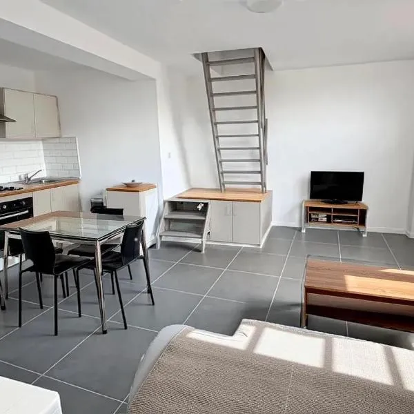 Saint Georges 31 - pairi daiza - Shape Mons, hotel in Braine-le-Comte