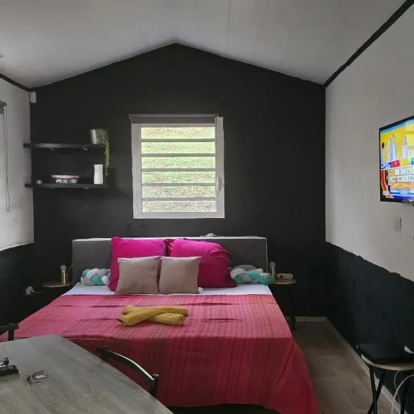 Hébergement Chez l'Habitant - Idéal pour Visiter la Martinique, hotel v destinaci Le Diamant