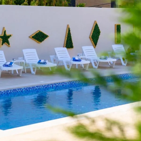 Viesnīca Mateus Hotel & Pool pilsētā Džunija