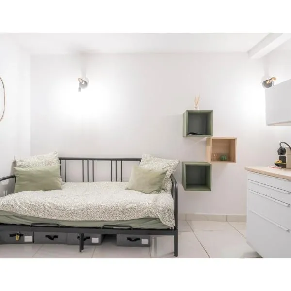 Proche Théâtre Émeraude, hotel a Grasse