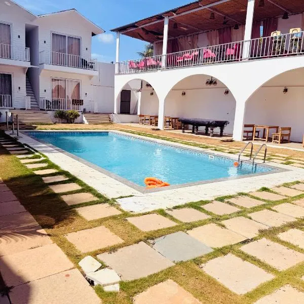 Tvessa - A boutique hotel, готель у місті Морджим