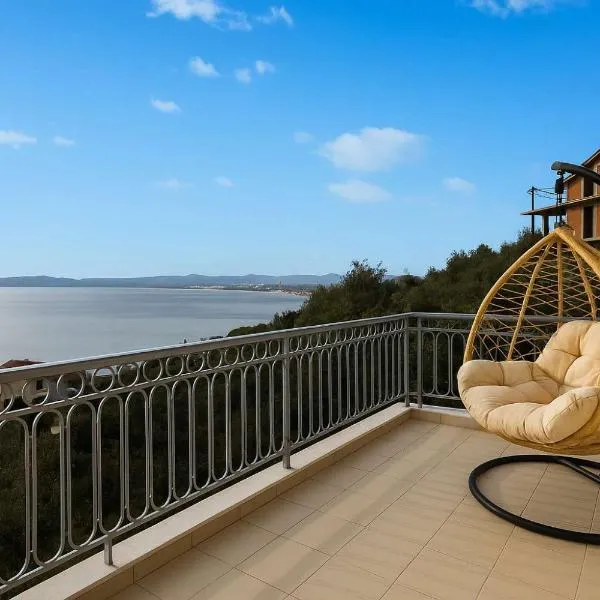 Aigli Summer Getaway - Seaview Lux Retreat, hotel in Verga Kalamata