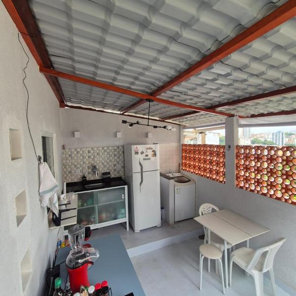 Microcasa completa confortavel e bem localizada - Foto 4