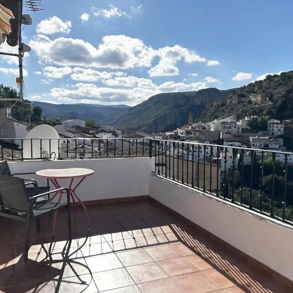 Apartamentos La Muela - Chulilla, hotel v destinaci Chulilla