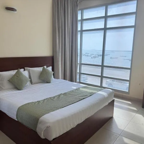 Marine Beach Apartment, hotel em Seef