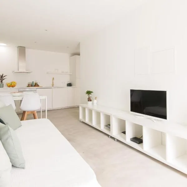 CASASUPERTUBOS - Apart 12 in Peniche City Center, hotel in Peniche
