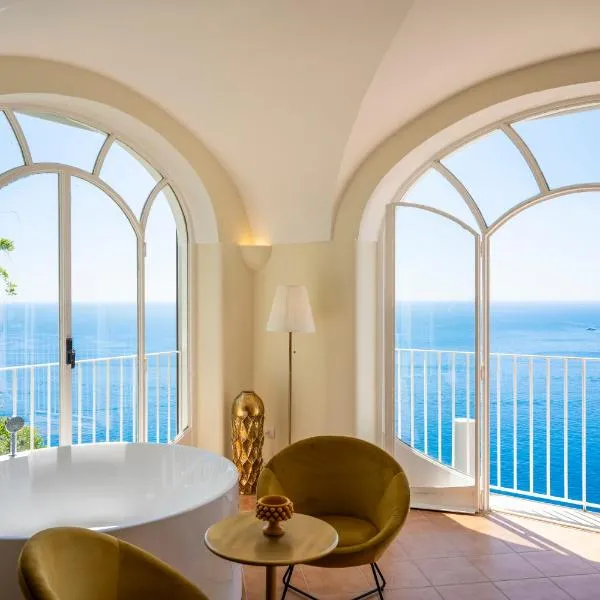 Villa Santa Chiara Positano Suites, hotel en Positano
