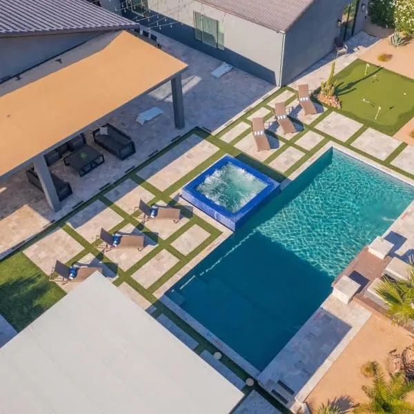 HoZho Residence on Sweetwater