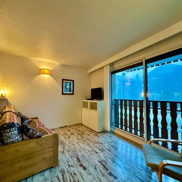appartement 4 personnes au coeur de la station des carroz d arâches, hotel in Arâches-la-Frasse