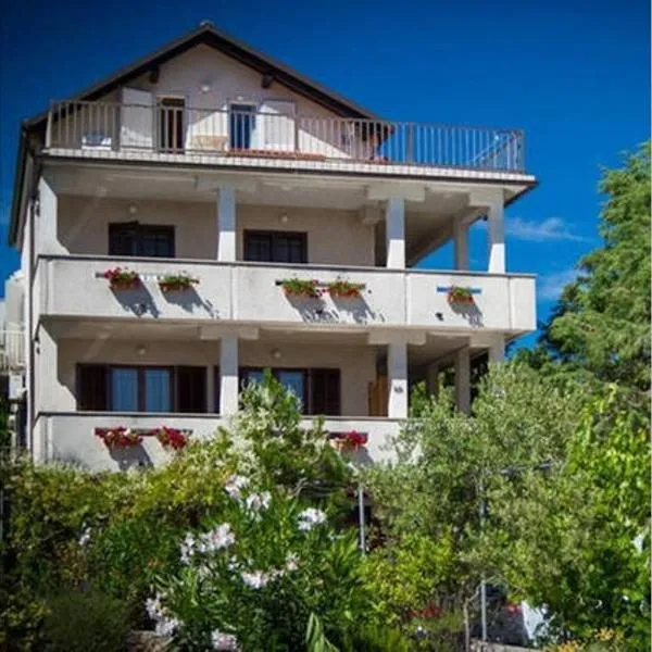 Apartments Loncar, hotel v destinácii Krk