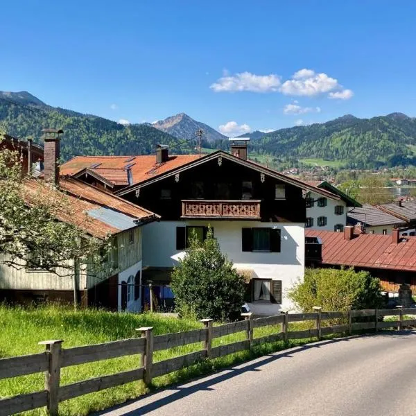 Kölbl Apartments - Ferienwohnungen am Tegernsee, khách sạn ở Tegernsee